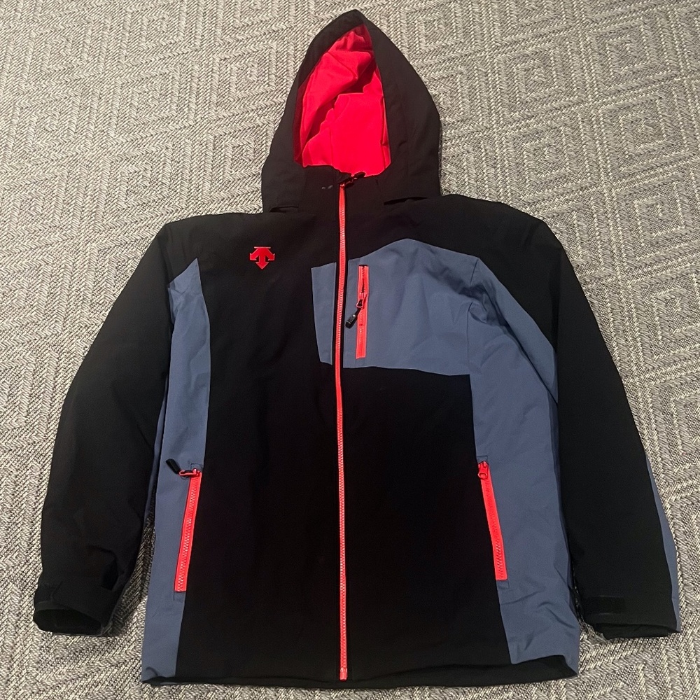 DESCENTE SKI JACKET ADULT MEDIUM